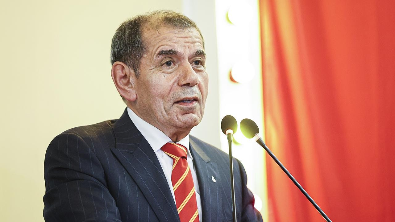 Dursun Özbek müjdeyi verdi! Galatasaray'ın beklediği 8 numara transferi geliyor