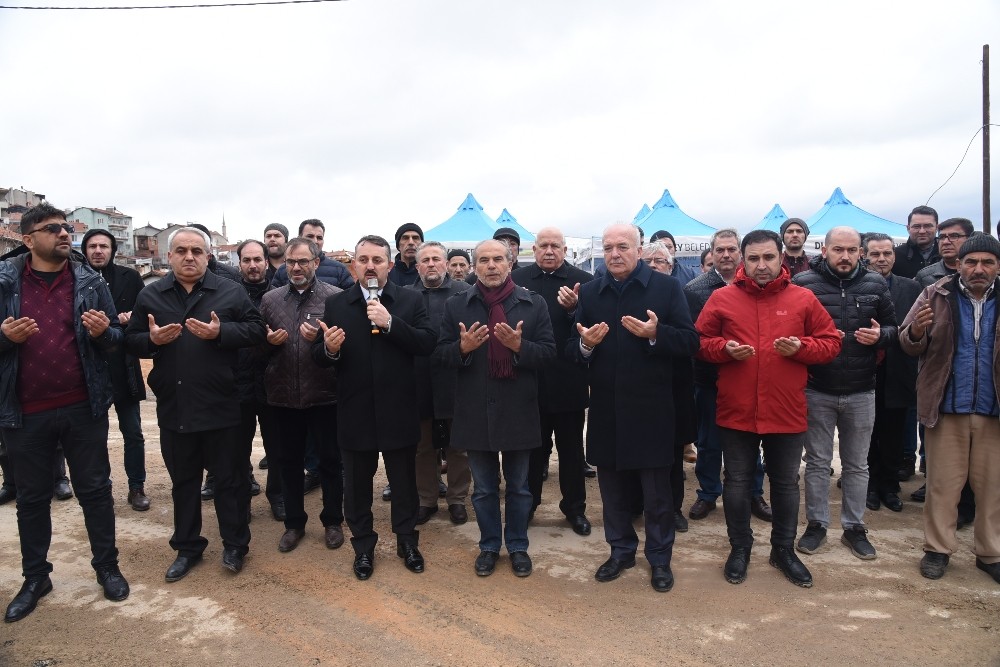 Dursunbey TOKİ’nin temeli atıldı 