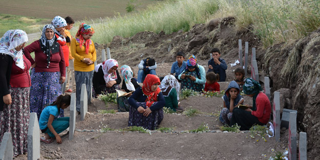 Dürümlü şehitleri için Ulu Cami'de cenaze namazı