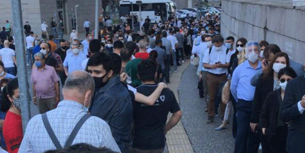 Duruşmalar başladı... İstanbul Adalet Sarayı önünde uzun kuyruklar oluştu