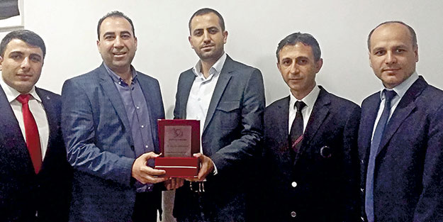 Dürüst ve ilkeli yayıncılığa Memur Meclisi’nden ödül
