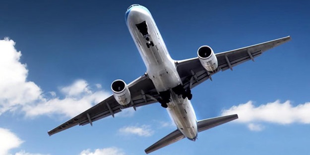 Düşen uçağı 7 saniyede kurtaran kahraman pilot