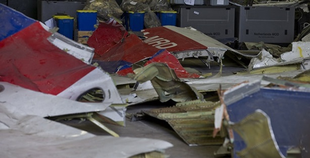 Düşen uçakta yeni eşyalar bulundu