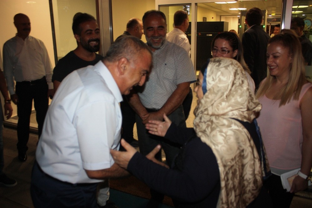 Düşmana korku, dosta güven veren Zafer Paşa görkemli bir şekilde uğurlandı 