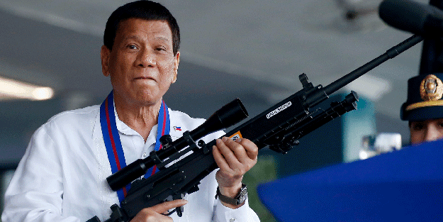 Duterte emeklilik kararı aldı