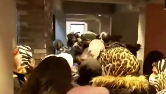 Duyan koştu, kuyruğun sonu görünmedi! Çeyrek altın 400 lira daha ucuz