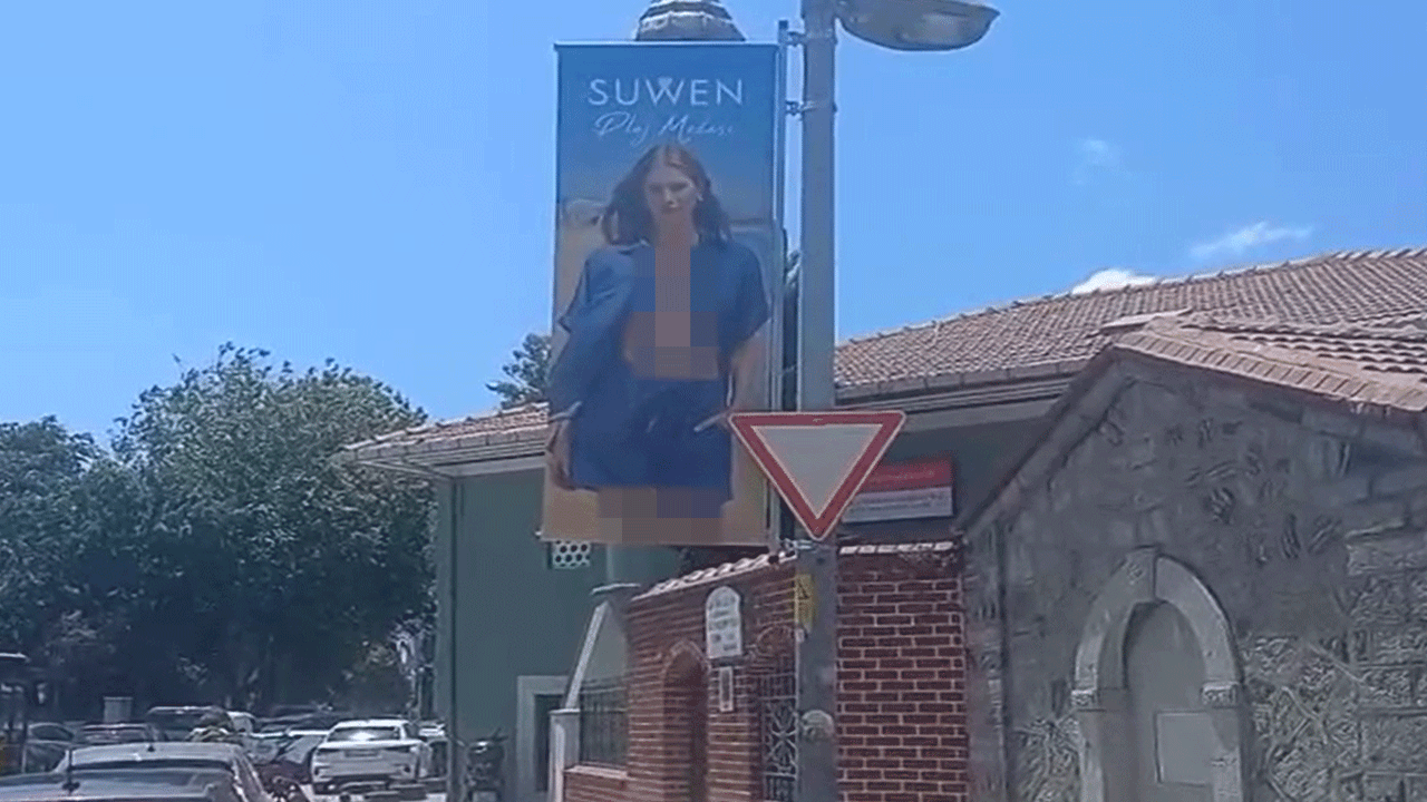 Duyarlı mahalle sakinlerinden tepki yağıyor! Sarıyer'de cami önünde edepsiz reklam