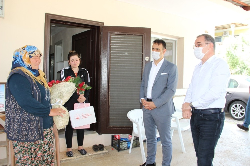 Duygulandıran Anneler Günü kutlaması 