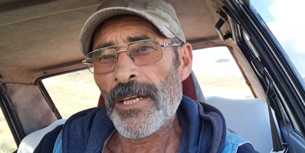 Duygusal muhtar adayını bu sefer de dolandırdılar! Hırsızlara da şiir yazdı