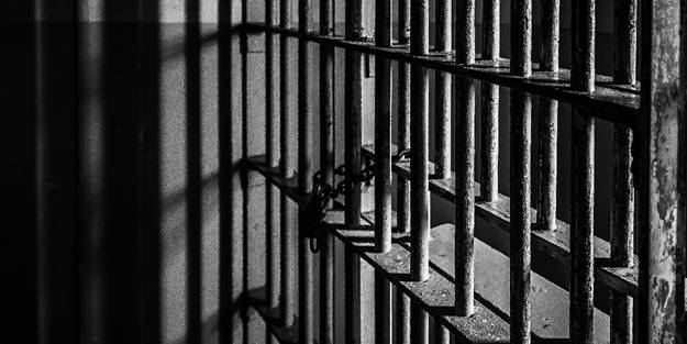 Duyuruldu! PKK Suriye'de yüzlerce çocuğu hapse attı