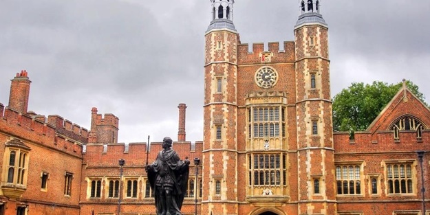 Duyuruldu! Rus diplomatlar kovuldu