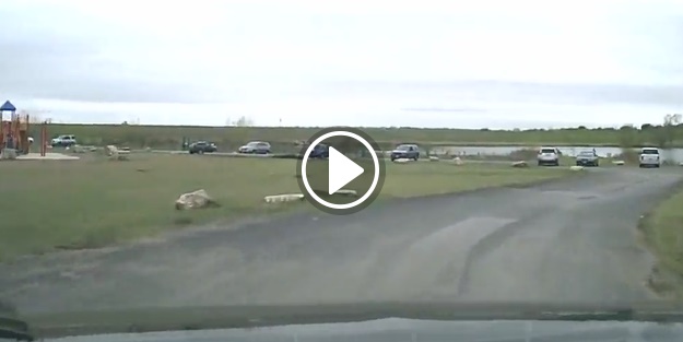 Düz yolda ters kaza!