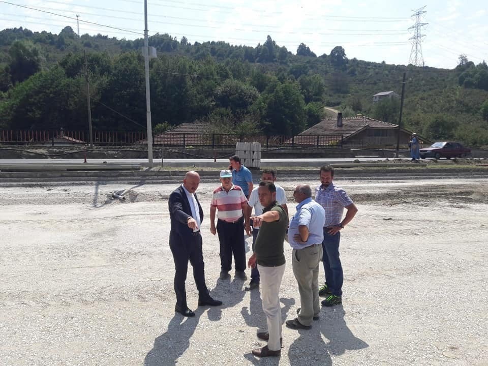 Düzce Akçakoca yolu tek şerit 