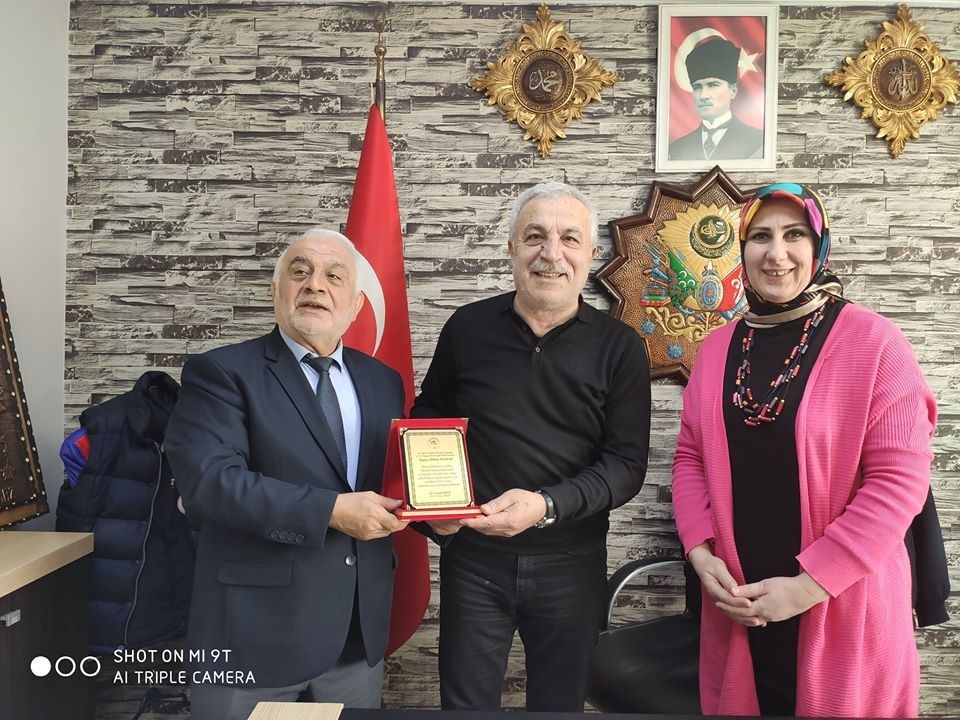 Düzce Belediyesinden kamyoncu esnafına teşekkür 