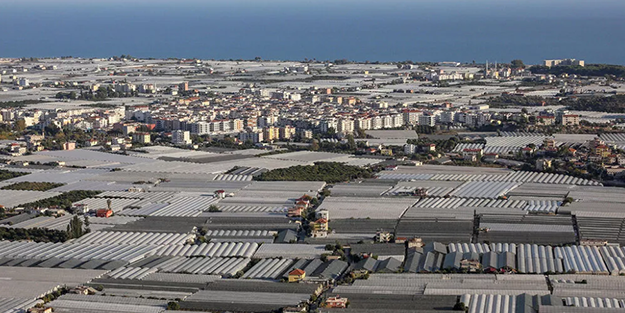 Düzce depremi sonrası bir ilimiz için dehşete düşüren açıklama: Sıvılaşıyor