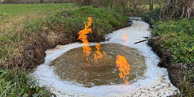 Düzce depreminden sonra bir anda oldu! Sebebi bilinmiyor