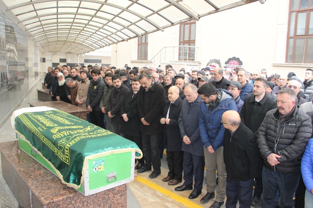 Düzce eski Belediye Başkanı Bayram’ın acı günü 