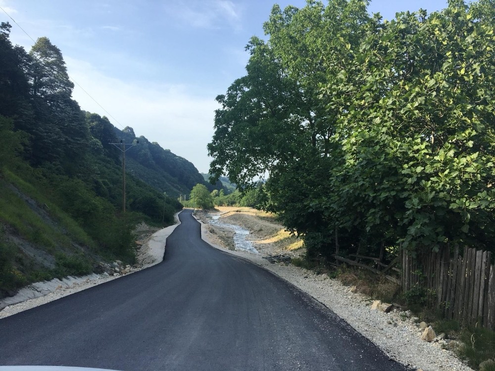 Düzce özel idaresi sel bölgesinde çalışmalara aralıksız devam ediyor 