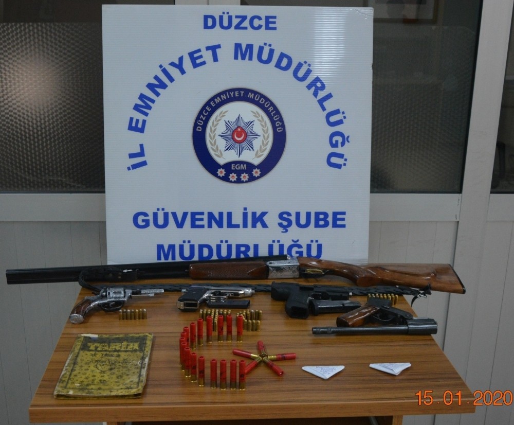Düzce polisinden üfürükçü operasyonu 