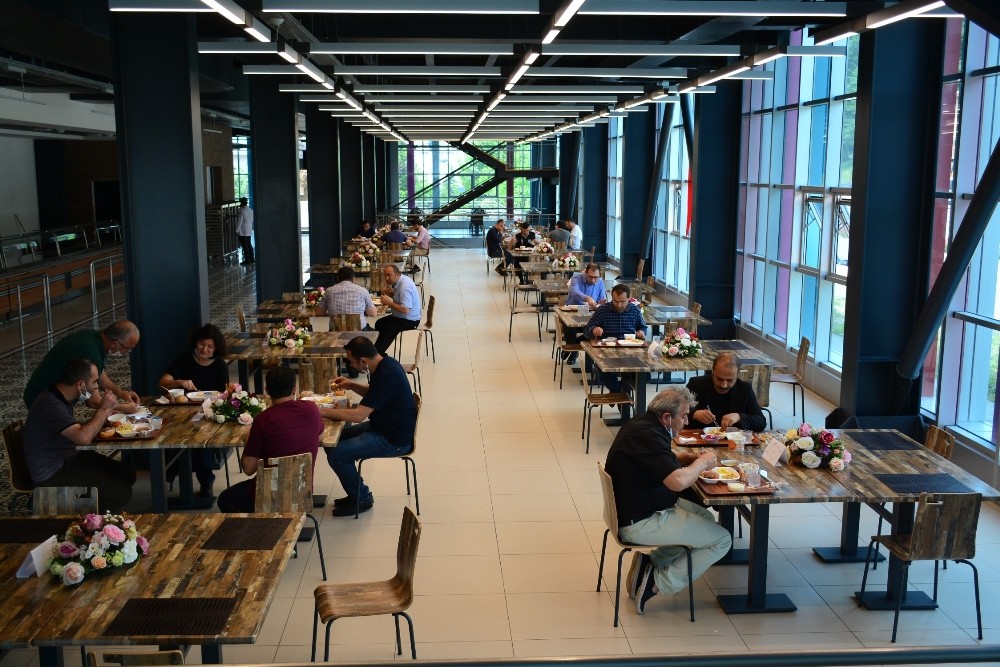 Düzce Üniversitesi sosyal tesisleri açıldı 