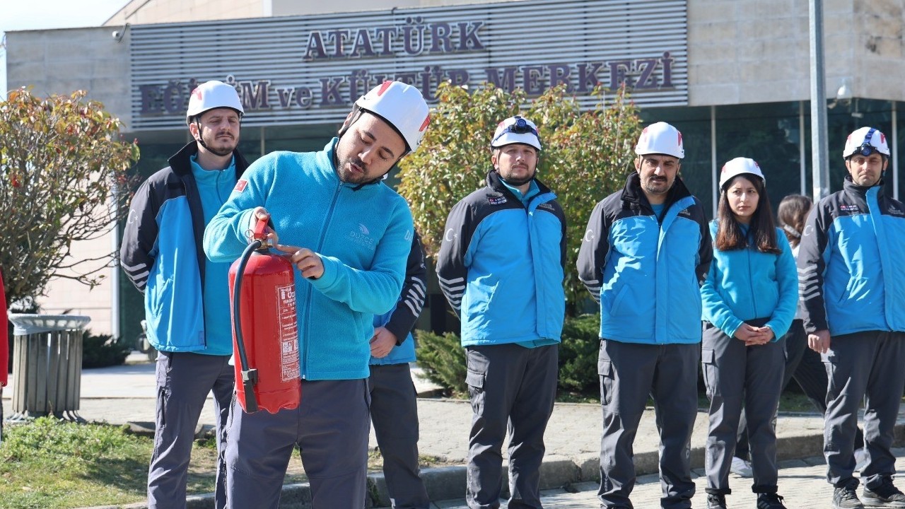 Düzce Üniversitesi’nde gerçekçi yangın tatbikatı