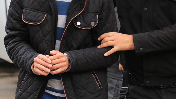 Düzce'de 24 çocuğa örgütsel eğitim verdikleri iddiasıyla 4 kişi gözaltına alındı