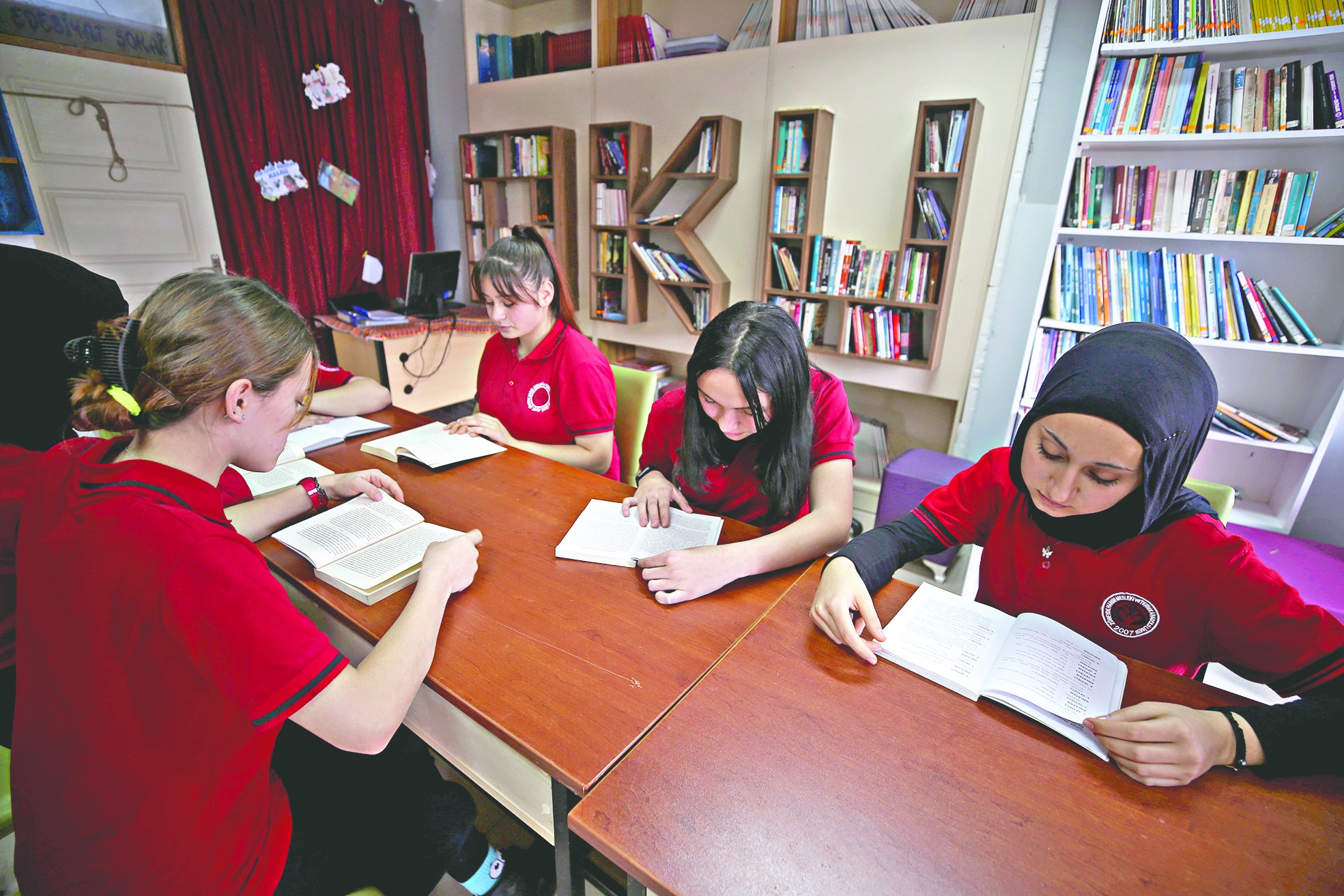 Düzce’de 49 okul kütüphaneye kavuştu