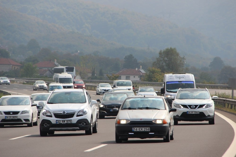 Düzce’de araç sayısı 111 bin 26 oldu 