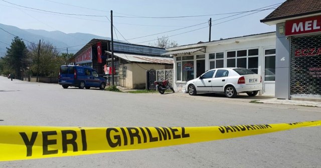 Düzce'de bıçakla dehşet saçtı: 1 ölü, 6 yaralı