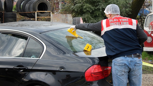 Düzce'de 'Dur' ihtarına uymayan araca ateş açıldı