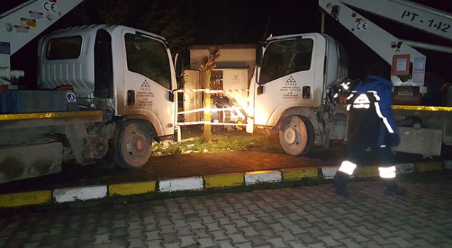 Düzce'de elektrik trafosu patladı 2 işçi yaralandı