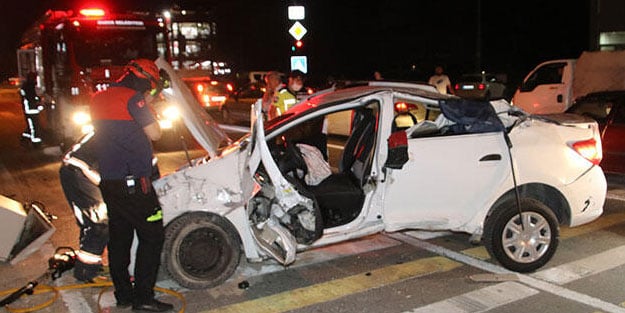 Düzce'de feci kaza: 5'i çocuk 7 kişi yalandı