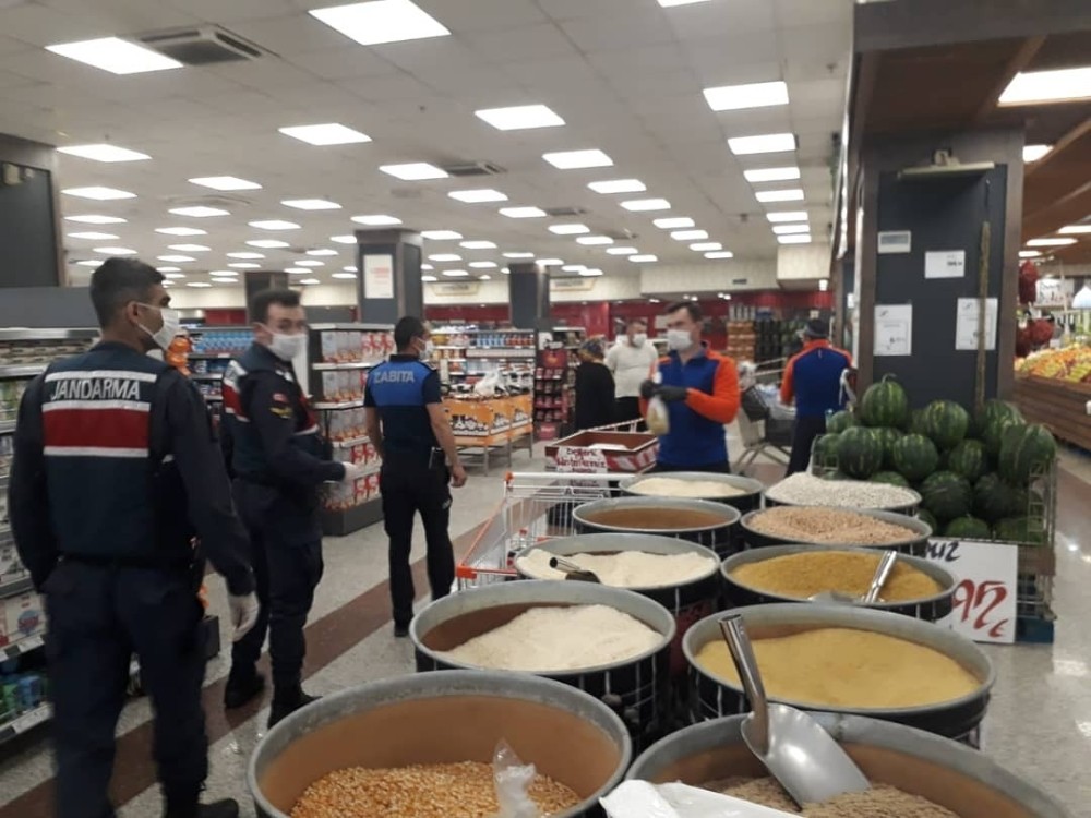 Düzce’de hafta sonu sıkı denetim uygulandı 