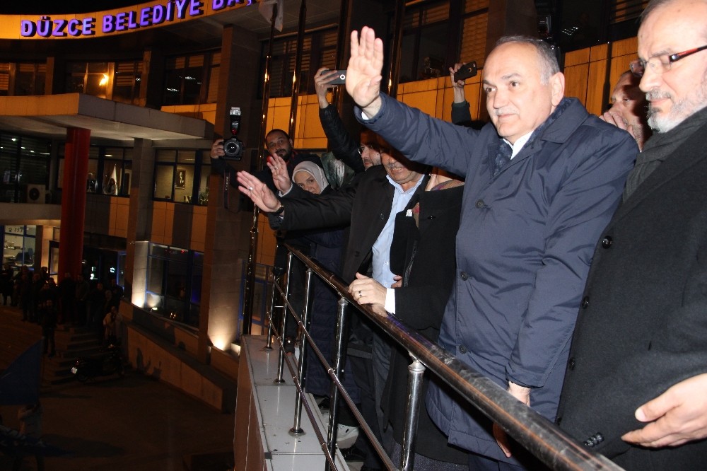 Düzce’de seçimleri Faruk Özlü kazandı 