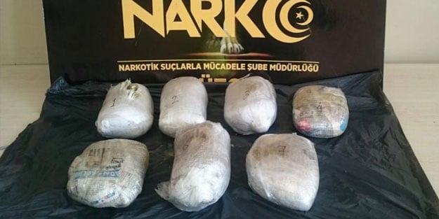 Düzce'de uyuşturucu satıcılarına yönelik operasyon: 2 gözaltı