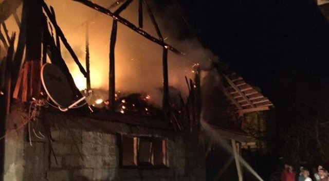 Düzce'de yangın: 5 kişi hastaneye kaldırdıldı