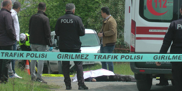 Düzce'de yol ortasında ceset bulundu