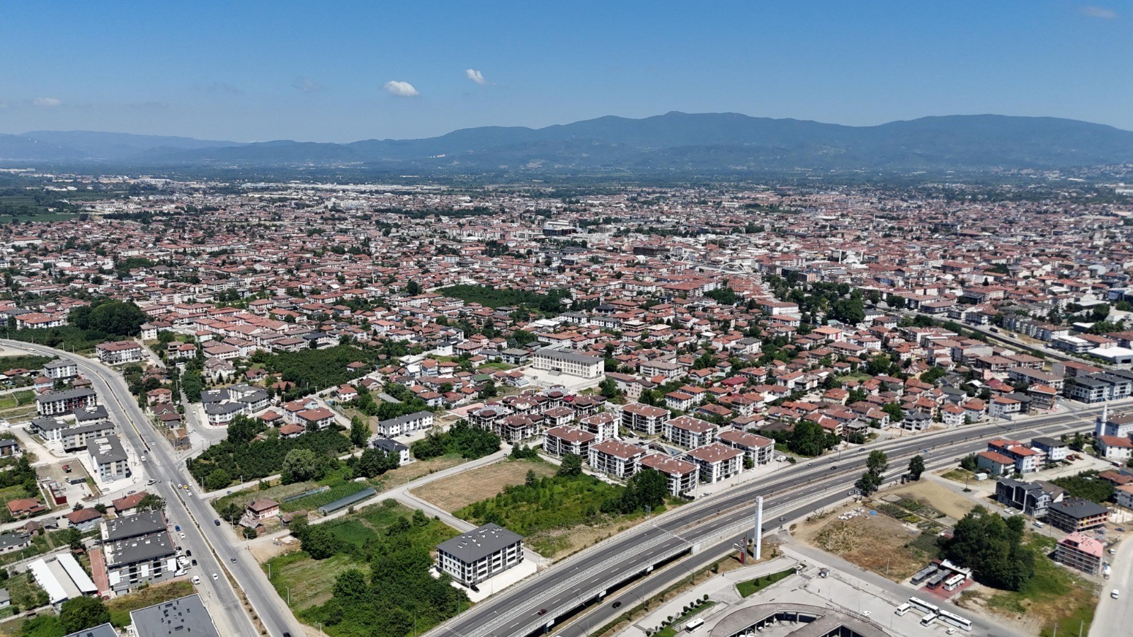 Düzce'den örnek karar! Yatay mimari anlayışı yüksek standart ile buluştu