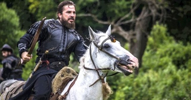 Düzyatan, Diriliş Ertuğrul'dan ayrılıyor iddiası