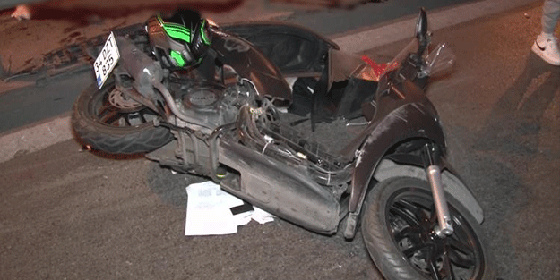 E-5'te 2 araç ve 1 motosiklet kazaya karıştı