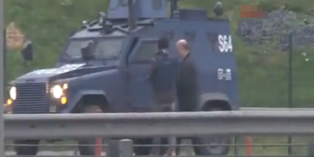 E-5'te bomba alarmı! Yol kapatıldı