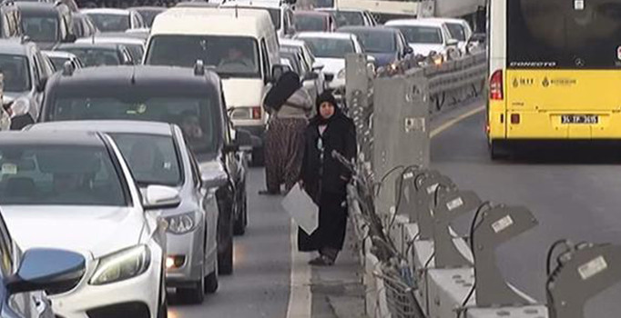 E-5'te büyük tuzak... Otomobilden inip kılık değiştirdiler