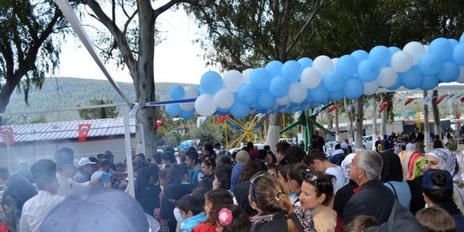 Didim’de balık-ekmeğe yoğun ilgi