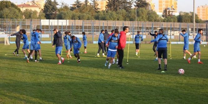 Adana Demirspor, maç hazırlıklarını sürdürüyor