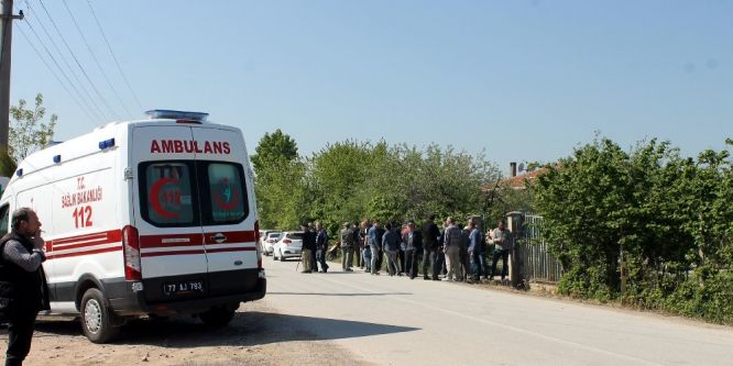 Çarptığı genci araziye atıp kaçtı