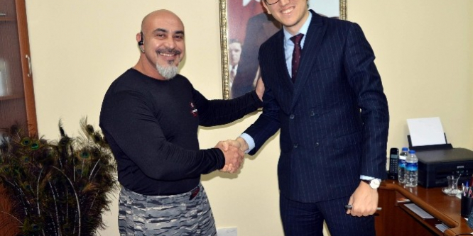 Öğrenci ve velilere sağlık hizmeti