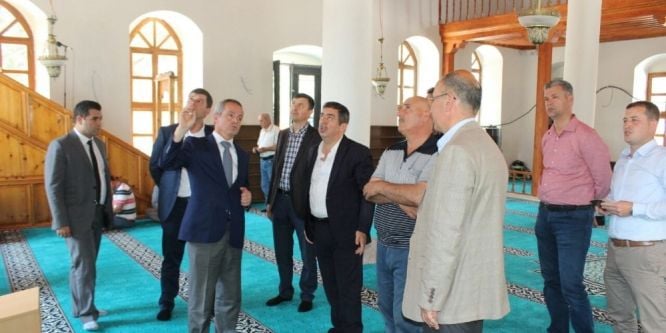 Gömeç Çarşı Camisi ibadete açıldı