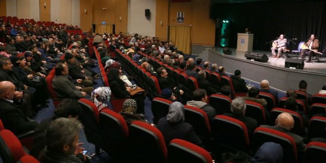 Aşık Sümmani anıldı