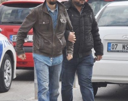 Defterdar vekili FETÖ’den tekrar gözaltına alındı