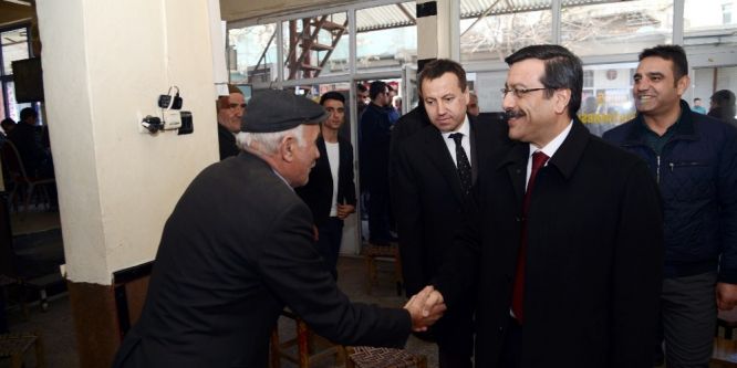 Başkan Atilla, Eğil’de halkla bir araya geldi